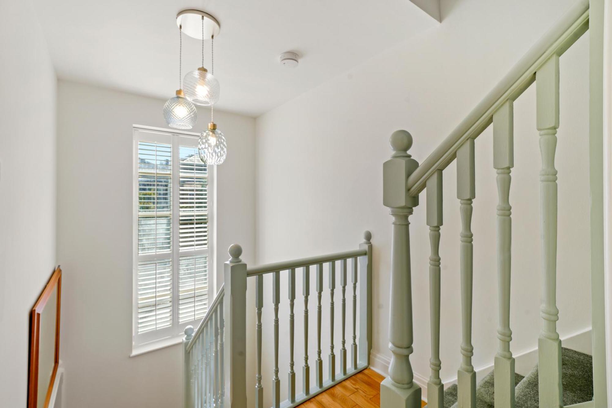 3 Bedroom Mews Home - Clapham Common - Free Private Parking - Sleeps 5 - Newly Refurbished - Sweetpea & Pillow Properties London Eksteriør bilde