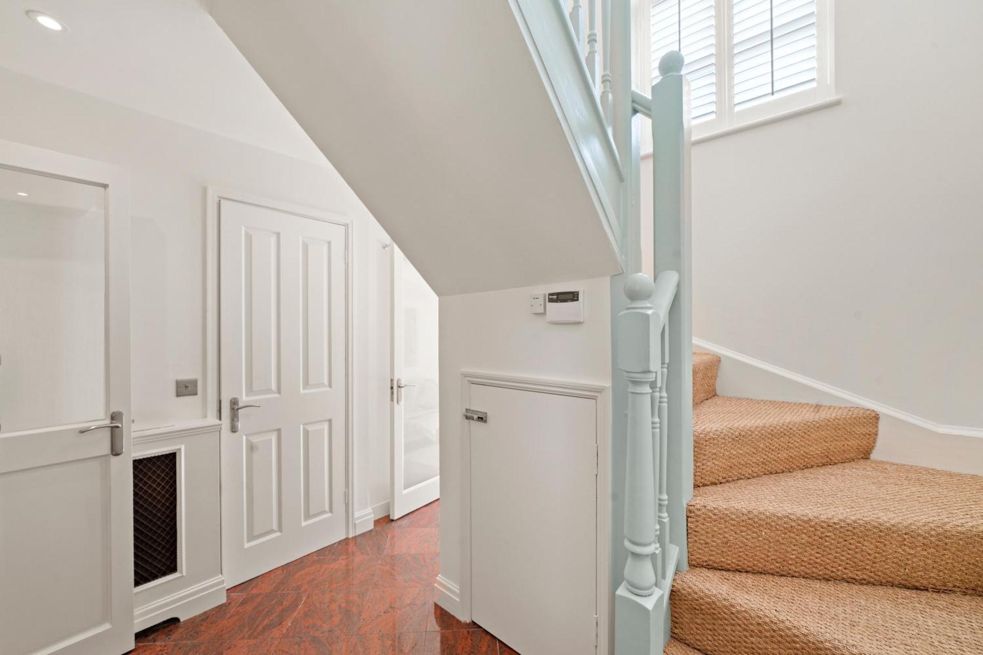 3 Bedroom Mews Home - Clapham Common - Free Private Parking - Sleeps 5 - Newly Refurbished - Sweetpea & Pillow Properties London Eksteriør bilde